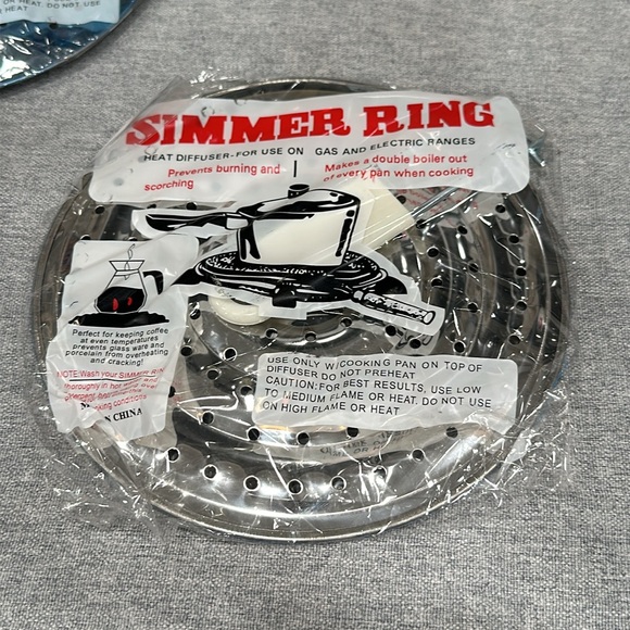 8” Simmer Ring Heat Diffuser For Use On Gas And Electric Ranges Set of 2. New - Picture 3 of 6